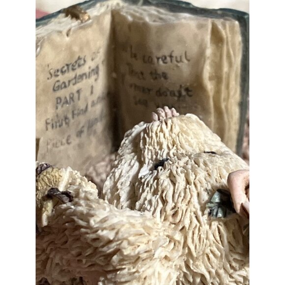 Boyds Bears & Friends Daphne The Reader Hare Rabbit Figurine - Picture 7 of 8